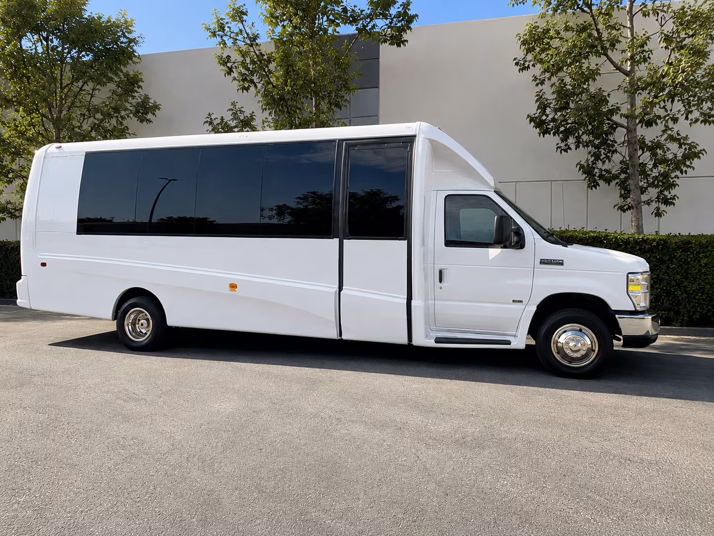 cambridge bus rentals